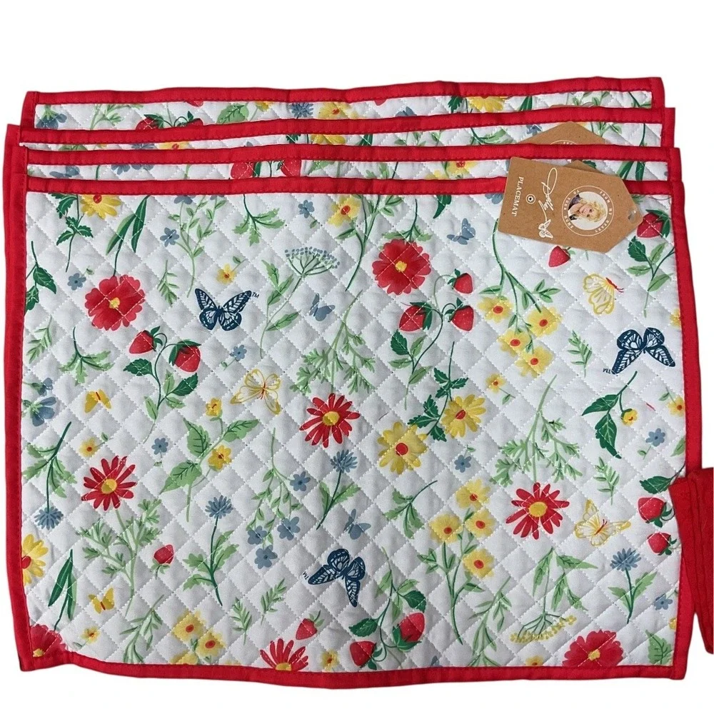 Raised on Dolly Kitchen Set Tray Placemats Oven Mitt‎ Spoon Rest Home Decor